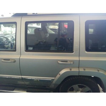 Recambio de puerta trasera izquierda para jeep commander 3.0 crd cat referencia OEM IAM   