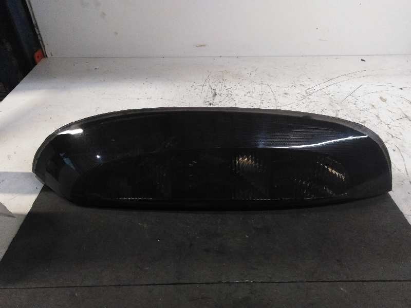 Recambio de piloto trasero derecho para opel corsa c blue line referencia OEM IAM 89307520  89307520