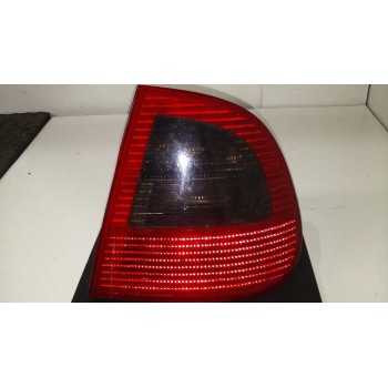 PILOTO TRASERO DERECHO EXTERIOR 