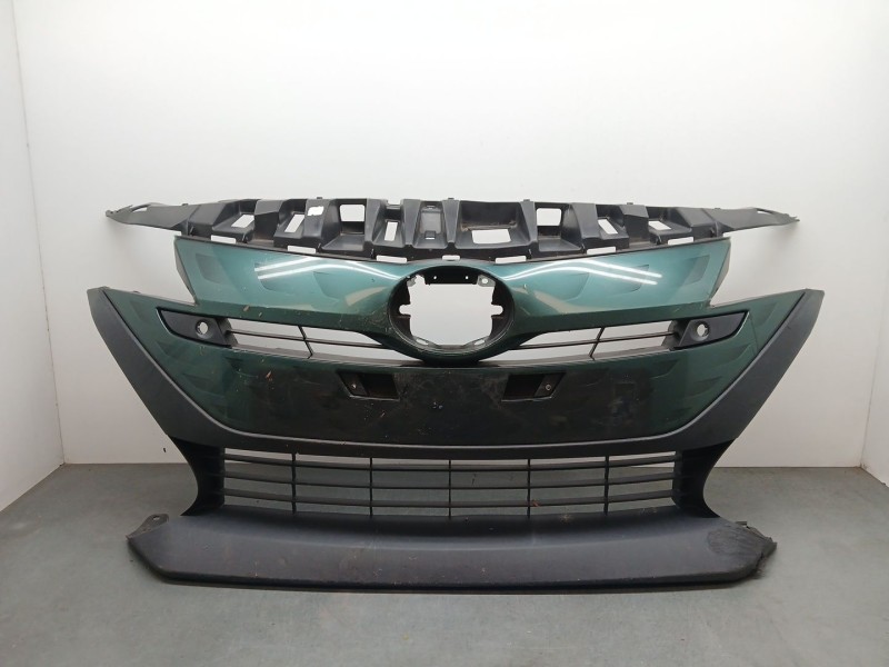 Recambio de rejilla paragolpes delantero para toyota prius (_w5_) 1.8 hybrid awd-e (zvw51) referencia OEM IAM 5310147040  