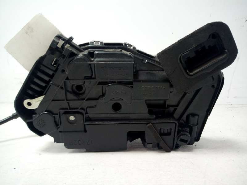 Recambio de cerradura puerta trasera derecha para volkswagen tiguan advance bmt referencia OEM IAM 5NA839016C  7 PIN