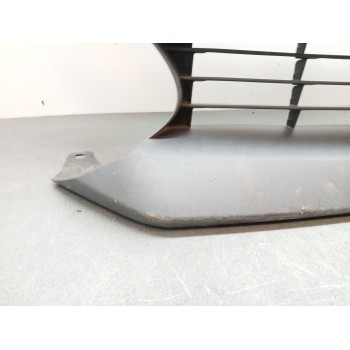 Recambio de rejilla paragolpes delantero para toyota prius (_w5_) 1.8 hybrid awd-e (zvw51) referencia OEM IAM 5310147040  