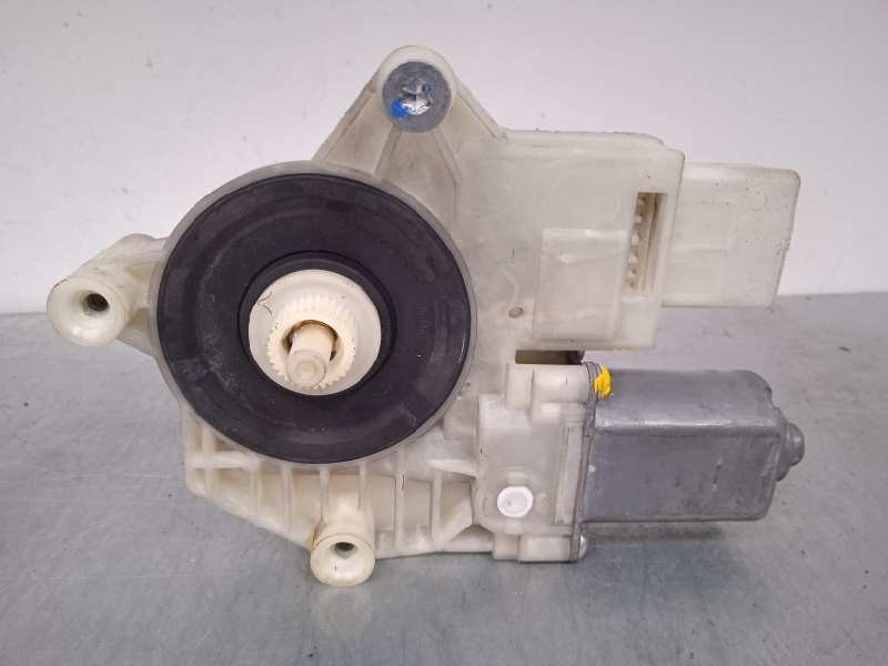 Recambio de motor elevalunas delantero derecho para citroën c4 picasso intensive referencia OEM IAM 9675288880  6 PUNS