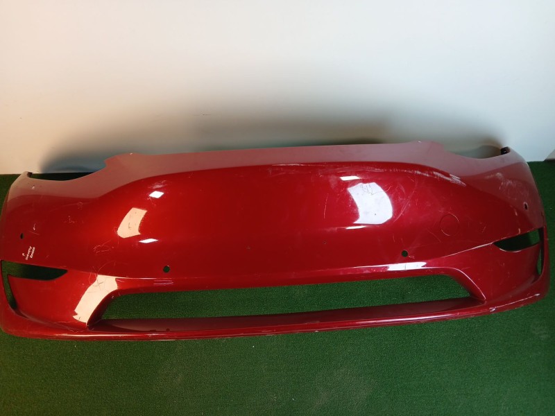 Recambio de paragolpes delantero para tesla model y ev referencia OEM IAM 154010305B  