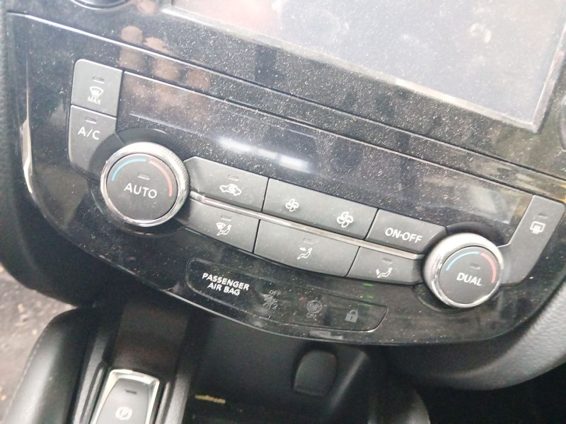 Recambio de mando climatizador para nissan qashqai ii (j11, j11_) 1.5 dci referencia OEM IAM 275004ea0a  