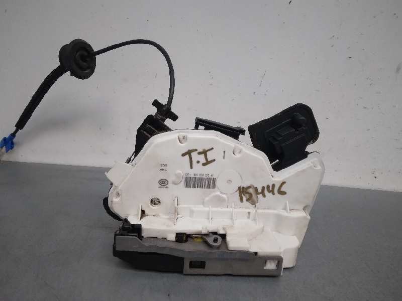 Recambio de cerradura puerta trasera izquierda para seat leon (5f1) xcellence plus referencia OEM IAM 5K4839015AF 7 PINES 