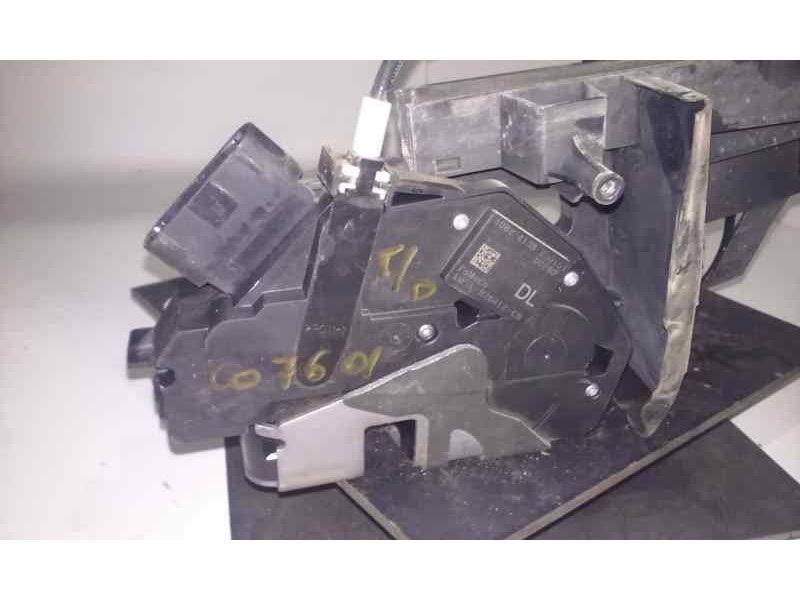 Recambio de cerradura puerta trasera derecha para ford c-max edition referencia OEM IAM AM5AR26412CB  