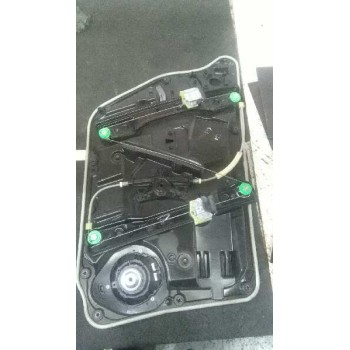 ELEVALUNAS DELANTERO DERECHO A1767200279 ELECTRICO 5P SOLO MECANISMO