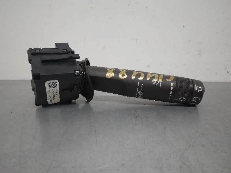 Recambio de mando limpia para opel insignia berlina cosmo referencia OEM IAM 13500651  