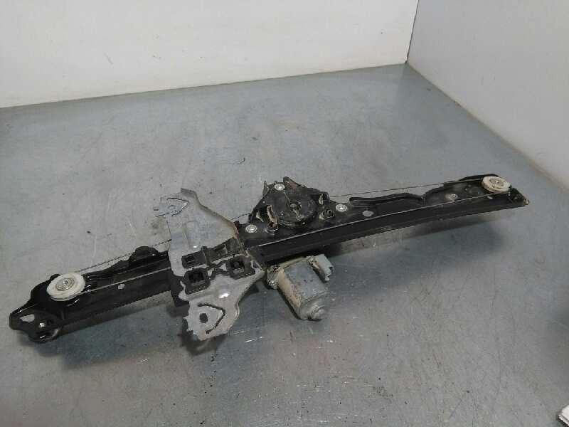 Recambio de elevalunas delantero derecho para nissan pulsar (c13) 1.2 16v cat referencia OEM IAM 807003ZL0B DE RIADA ELECTRICO 2