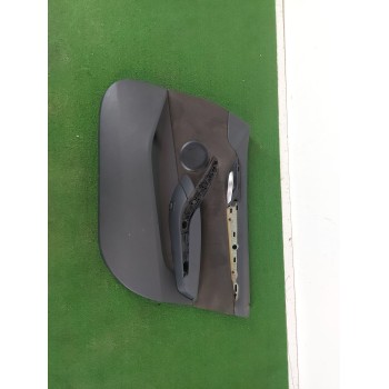 GUARNECIDO PUERTA DELANTERA DERECHA 