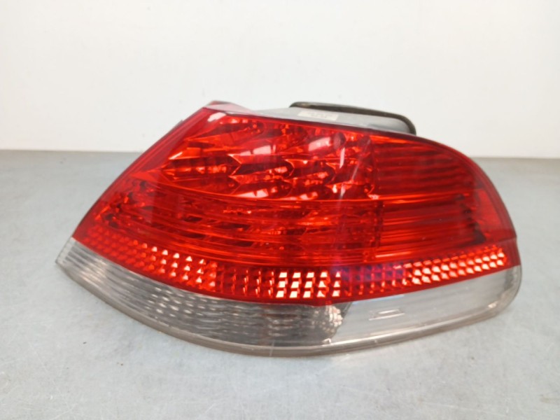 Recambio de piloto trasero derecho para bmw 7 (e65, e66, e67) 730 ld referencia OEM IAM 693723607  