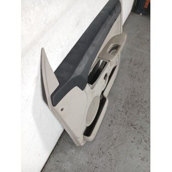 Recambio de guarnecido puerta delantera derecha para jeep commander 3.0 crd cat referencia OEM IAM   