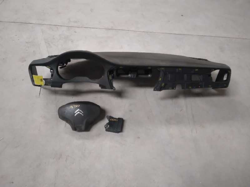 Recambio de kit airbag para citroën c-elysée exclusive referencia OEM IAM 96743879ZD sin pretensores 