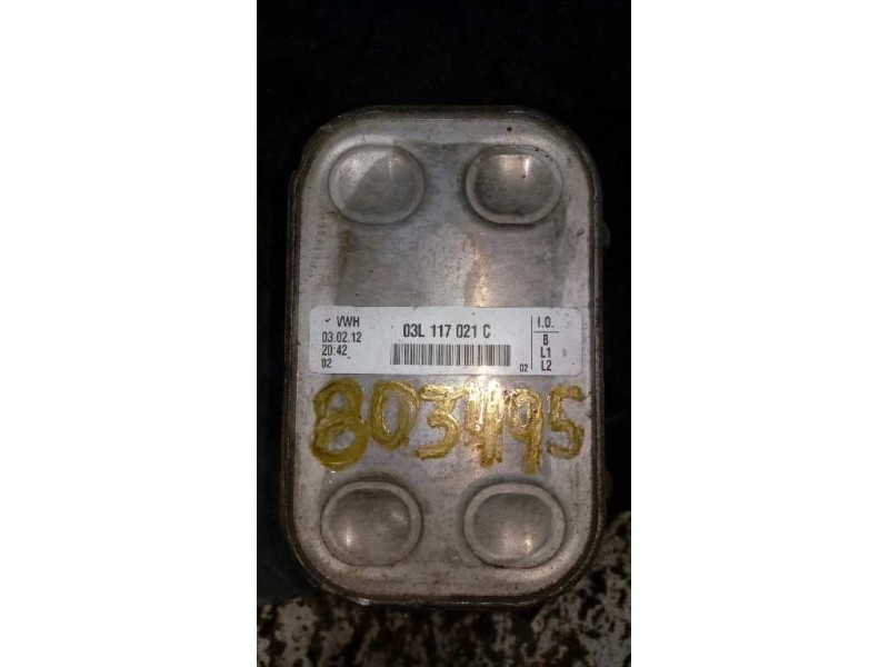Recambio de enfriador aceite motor para audi a3 (8p) 1.6 tdi referencia OEM IAM 03L117021C  
