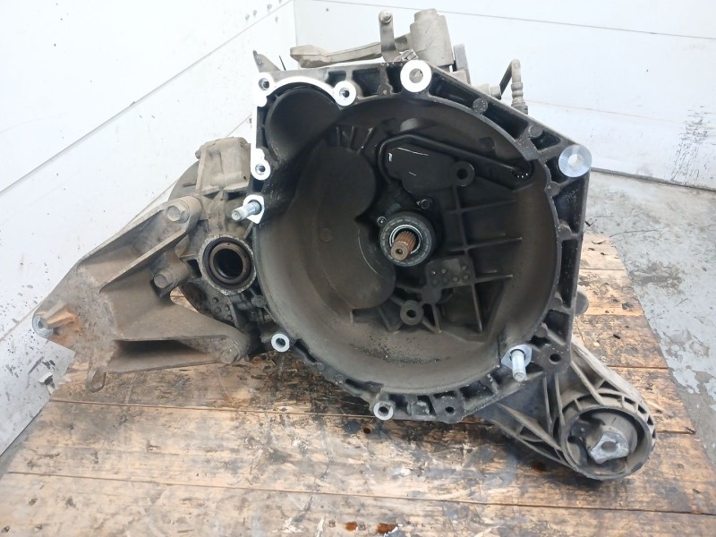 Recambio de caja cambios para opel insignia berlina 2.0 cdti cat referencia OEM IAM GM55561659  