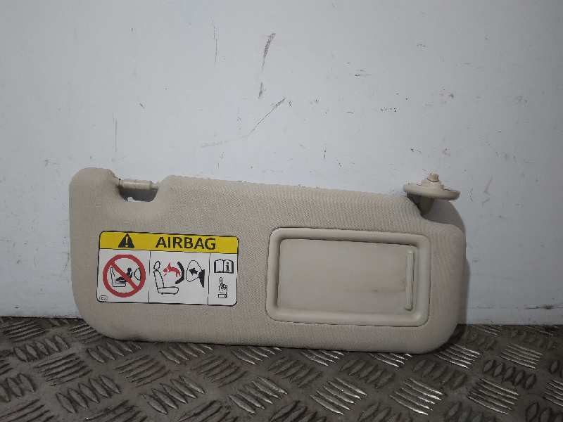 Recambio de parasol derecho para toyota corolla (e18) referencia OEM IAM   
