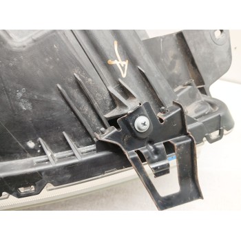 Recambio de faro izquierdo para toyota corolla verso (zer_, zze12_, r1_) 1.8 (znr11_) referencia OEM IAM   