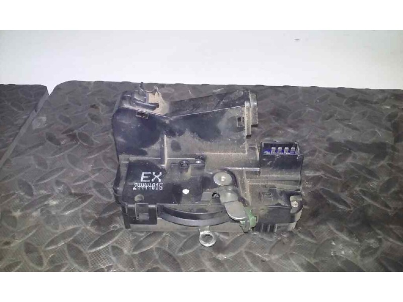 Recambio de cerradura puerta delantera izquierda para opel astra g berlina club referencia OEM IAM  3P 8PIN