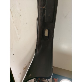 Recambio de paragolpes trasero para chevrolet camaro 3.8 referencia OEM IAM 12335528  