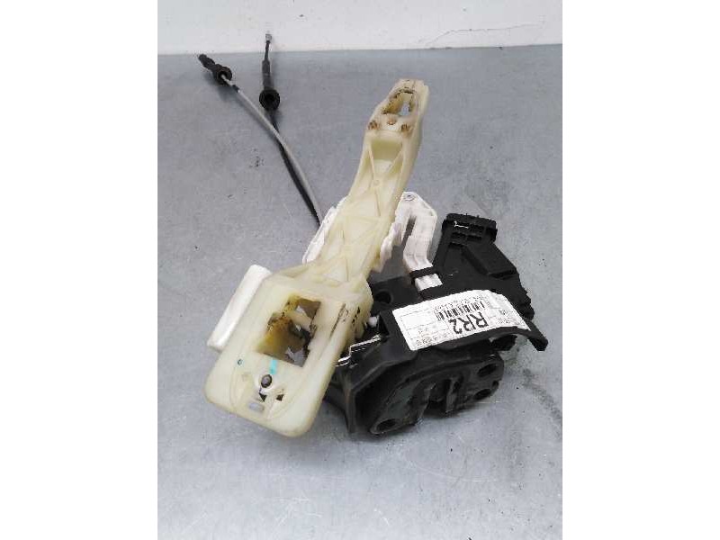 Recambio de cerradura puerta trasera derecha para kia carens (un) concept referencia OEM IAM 814201D010  5 PINS