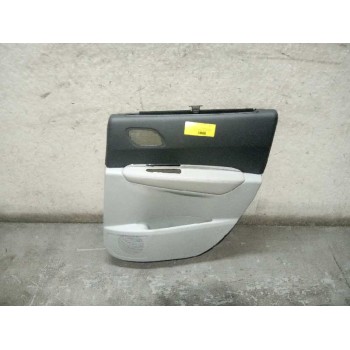 GUARNECIDO PUERTA TRASERA DERECHA 