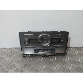 Recambio de mando climatizador para toyota auris sport referencia OEM IAM 5590002220B  