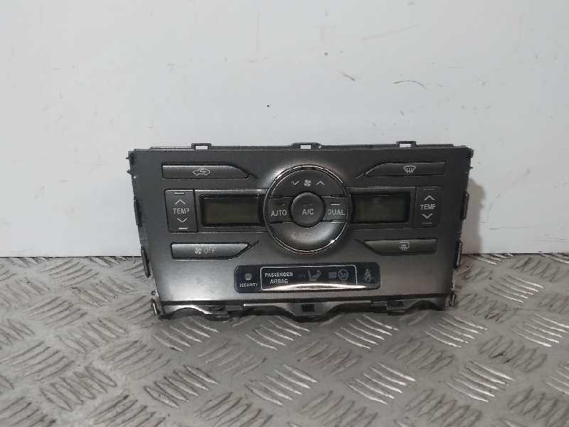 Recambio de mando climatizador para toyota auris sport referencia OEM IAM 5590002220B  