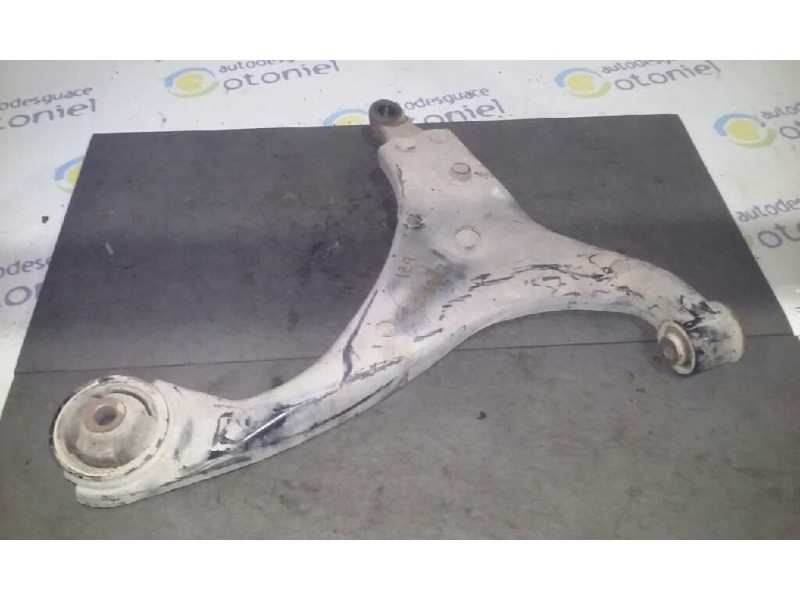 Recambio de brazo suspension inferior delantero izquierdo para hyundai i30 classic referencia OEM IAM   