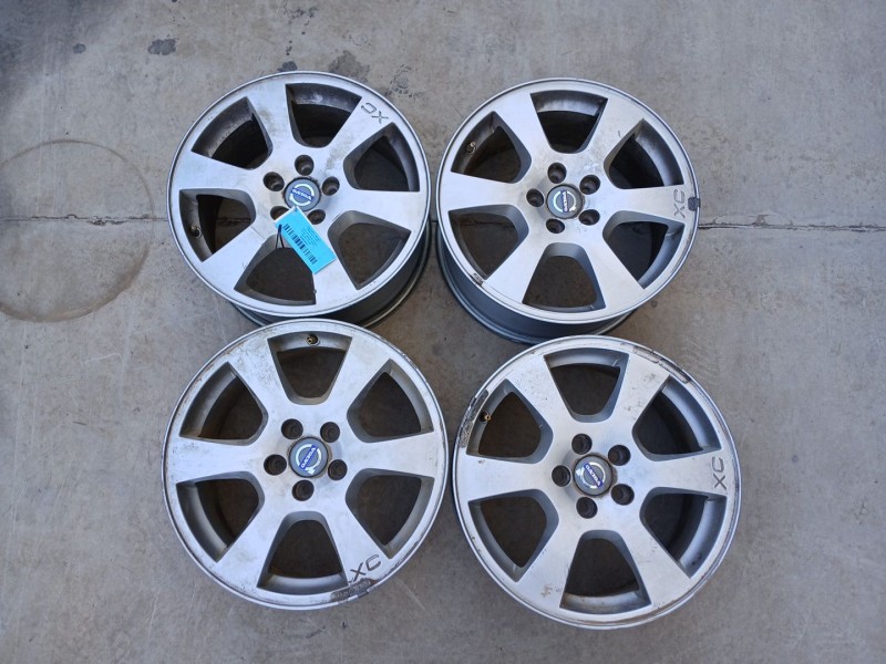 Recambio de juego llantas para volvo xc60 i suv (156) d4 referencia OEM IAM 71/2JX17 X4 30671480