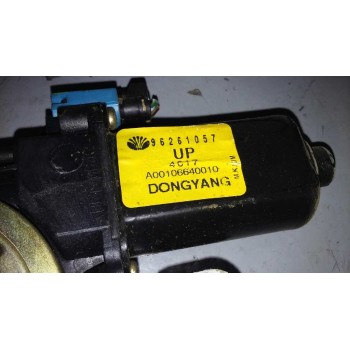 Recambio de elevalunas delantero derecho para daewoo tacuma se referencia OEM IAM 96261057  2 PINS