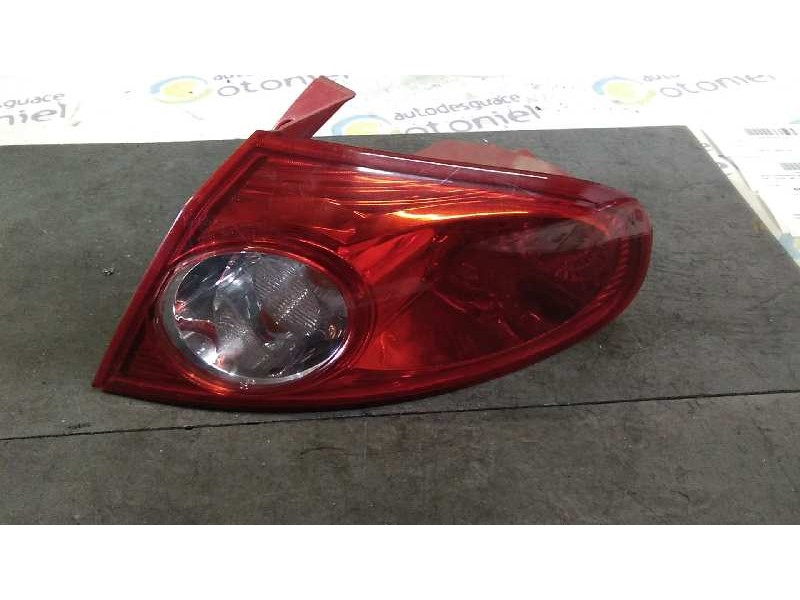 Recambio de piloto trasero derecho para chevrolet lacetti cdx referencia OEM IAM   