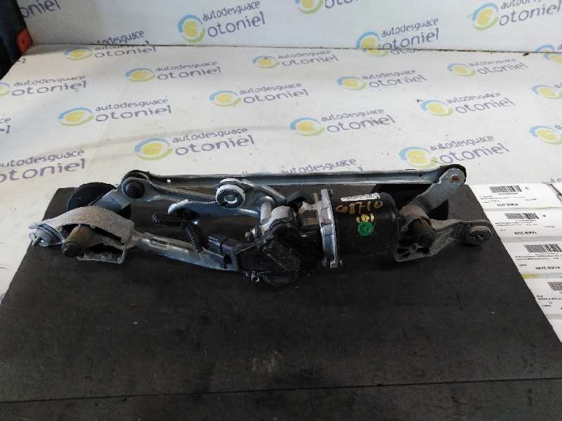 Recambio de motor limpia delantero para nissan juke (f15) acenta referencia OEM IAM 288001KA0C  