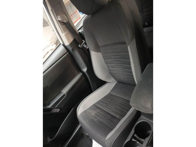 Recambio de asiento delantero derecho para toyota auris (_e18_) 1.8 hybrid (zwe186_) referencia OEM IAM   