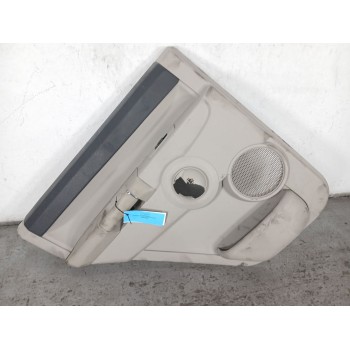 Recambio de guarnecido puerta trasera izquierda para jeep commander 3.0 crd cat referencia OEM IAM   