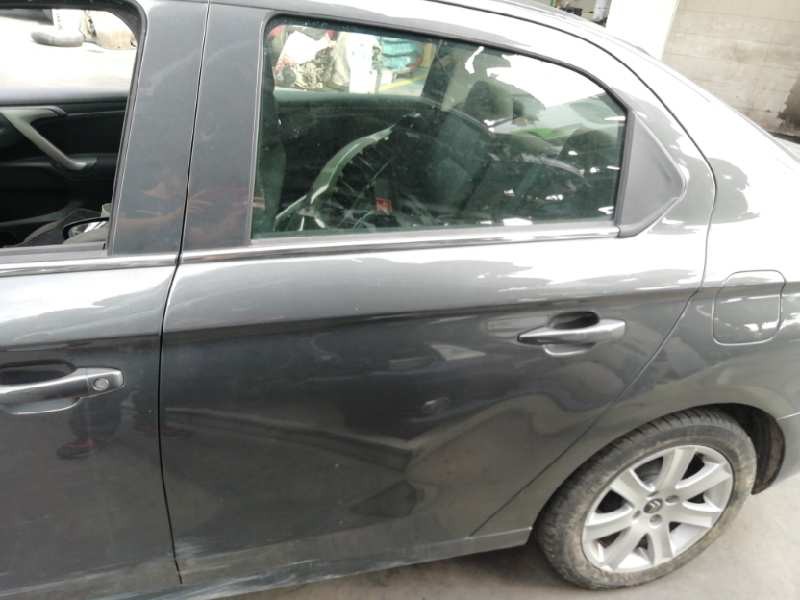 Recambio de puerta trasera izquierda para citroën c-elysée exclusive referencia OEM IAM 9677406980  9675190780