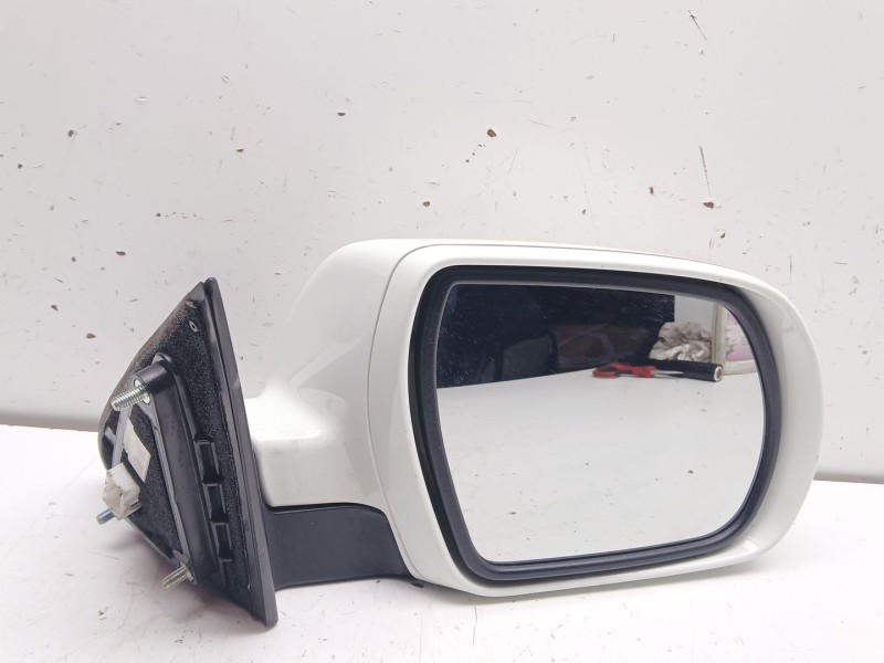 Recambio de retrovisor derecho para hyundai ix55 3.0 v6 crdi 4wd referencia OEM IAM a045611  
