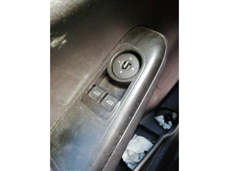Recambio de mando elevalunas delantero izquierdo para ford tourneo courier (c4a) trend referencia OEM IAM DT1T14A132FA  