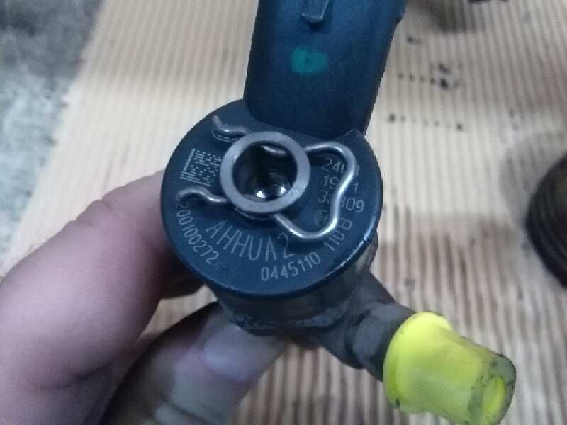 Recambio de inyector para renault laguna ii (bg0) 1.9 dci diesel referencia OEM IAM 0445110110 8200100272 