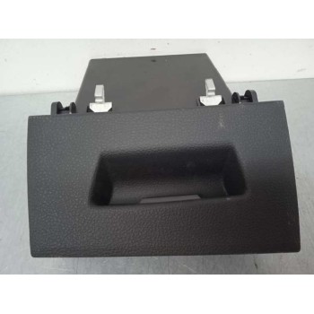 GUANTERA 51459211310 IZQUIERDA BAJO VOLANTE