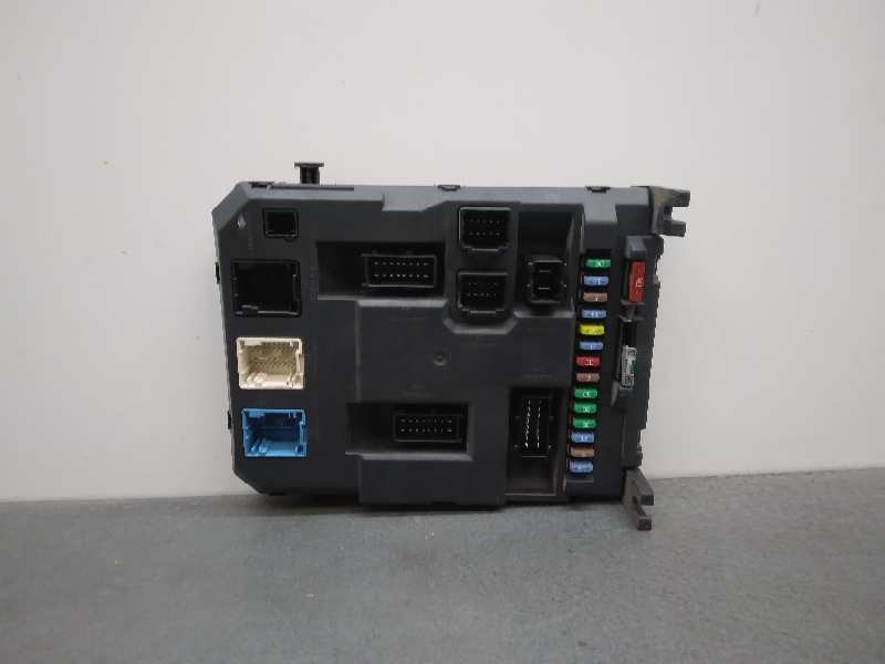 Recambio de centralita bsi para citroën c3 selection referencia OEM IAM 9664983180  