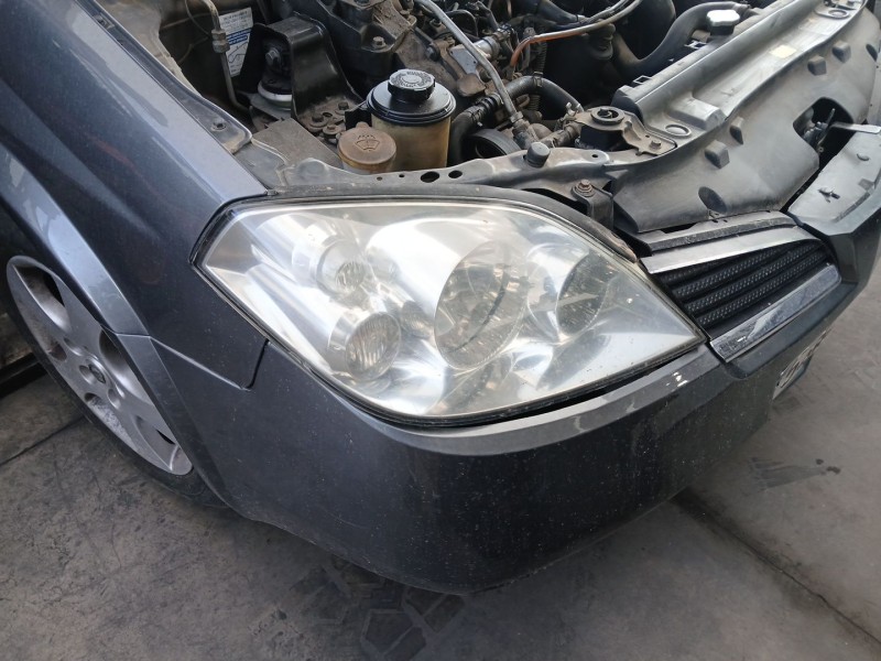 Recambio de faro derecho para nissan primera (p12) 1.9 dci referencia OEM IAM 26010au800  