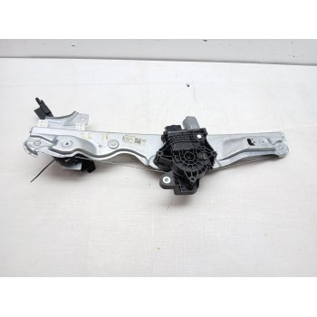 ELEVALUNAS DELANTERO IZQUIERDO 807016UA1A 