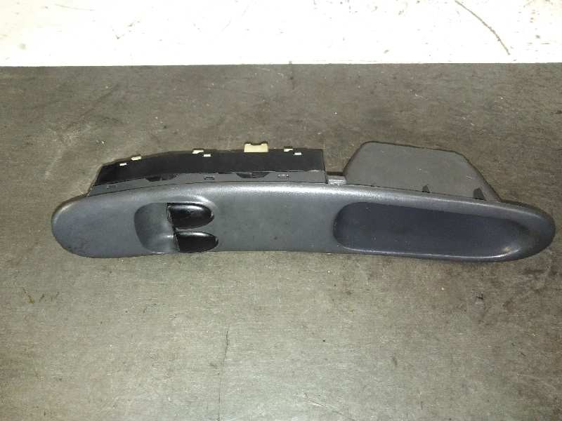 Recambio de mando elevalunas delantero izquierdo para daewoo lanos 1.5 cat referencia OEM IAM S / R  
