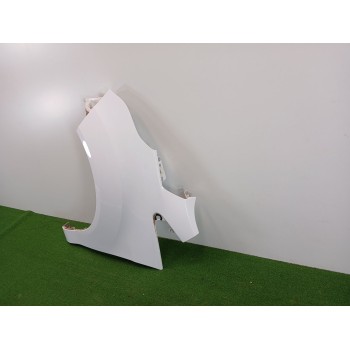 Recambio de aleta delantera izquierda para ford b-max trend referencia OEM IAM 1754103  