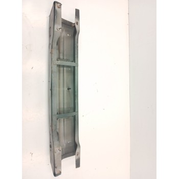 Recambio de refuerzo paragolpes delantero para chevrolet camaro 3.8 referencia OEM IAM   