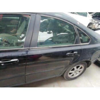 Recambio de puerta trasera izquierda para volvo s40 berlina 1.6 d kinetic referencia OEM IAM   