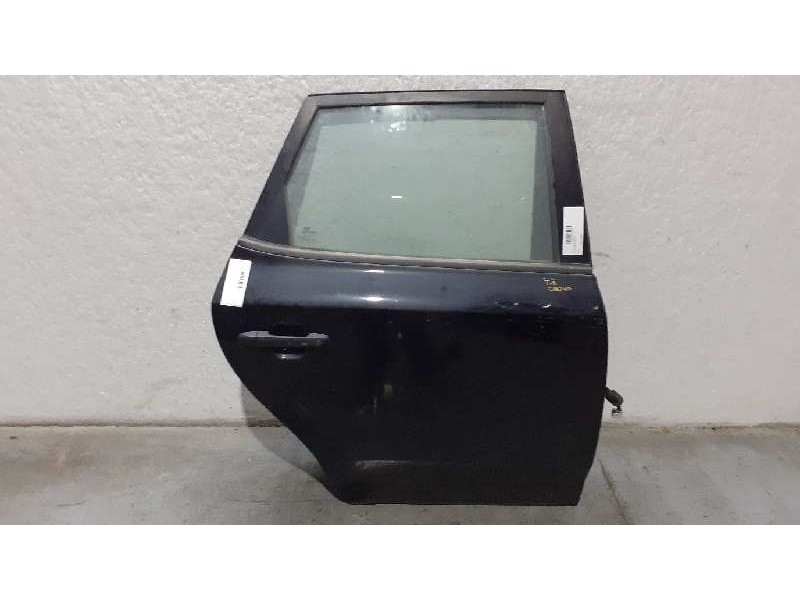 Recambio de puerta trasera derecha para kia cee´d sporty wagon ex referencia OEM IAM 770041H000 NEGRA 