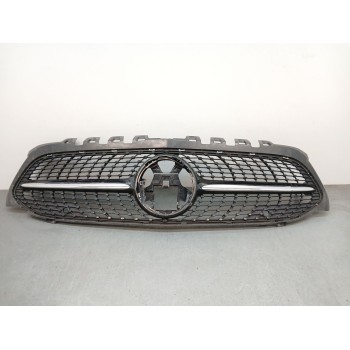 REJILLA PARAGOLPES DELANTERO A1778880200 