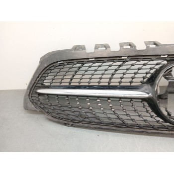 Recambio de rejilla paragolpes delantero para mercedes-benz clase a (w177) a 160 d (177.002) referencia OEM IAM A1778880200  